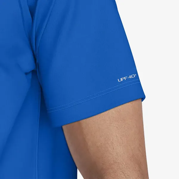 Nike Essential 