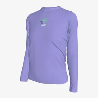 Nike Essential 