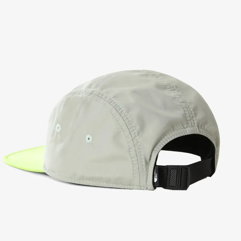 The North Face EU STREET 5 PANEL SHARPGREEN/GRAVEL/TEAG 