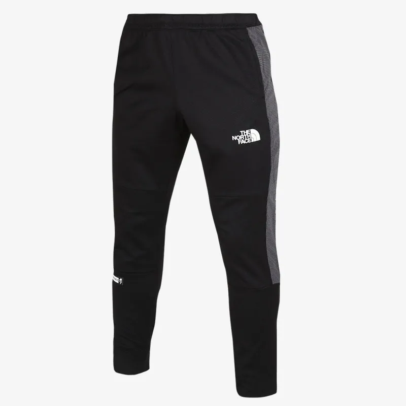 The North Face MOUNTAIN ATHLETICS CUFFED 