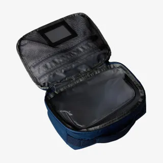 The North Face Base Camp Voyager Toiletry Kit 