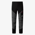 The North Face Men’s Stolemberg Convertible Slim Tapere 