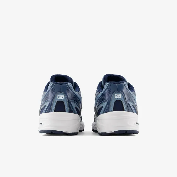 New Balance K 740 