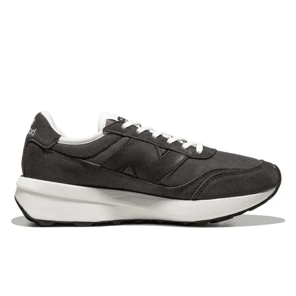 New Balance 370 