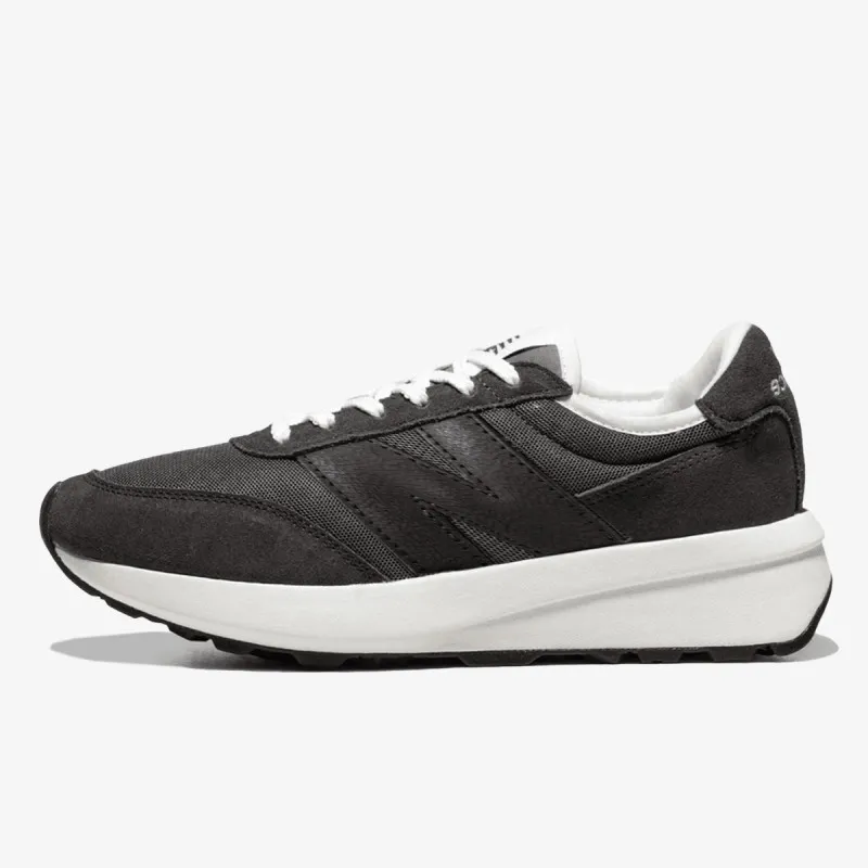 New Balance 370 