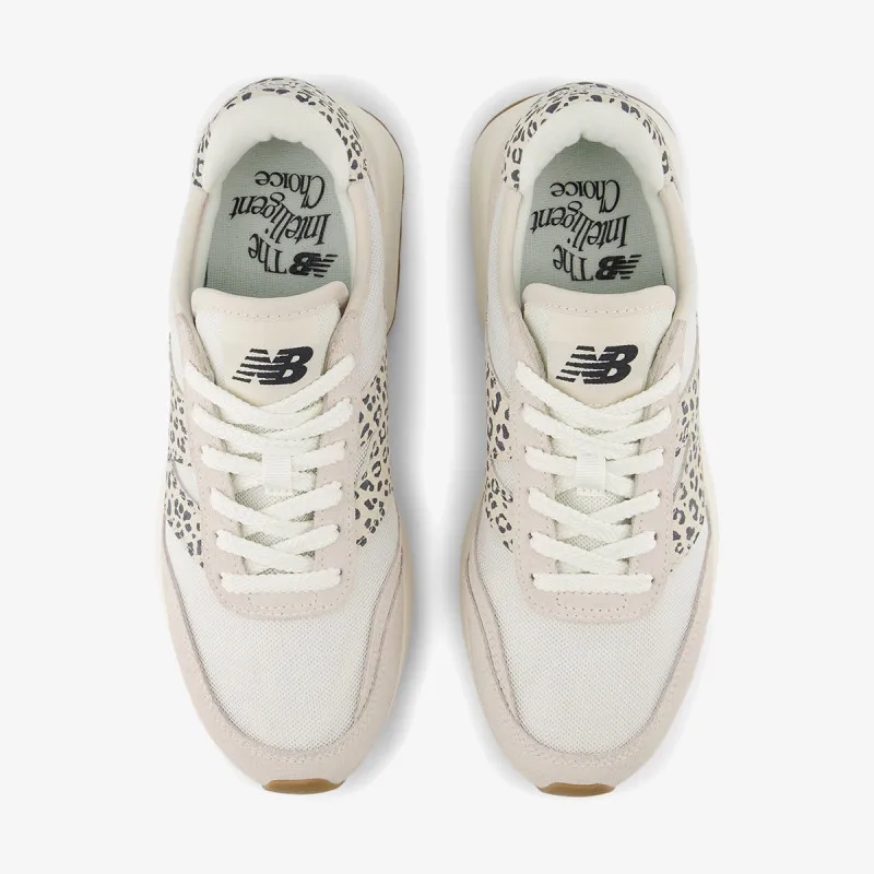 New Balance 370 