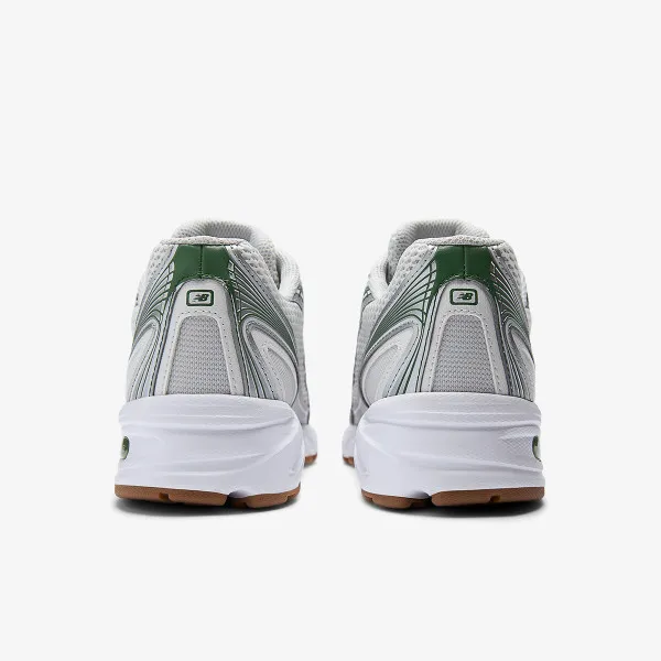 New Balance 740 
