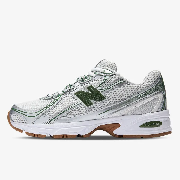 New Balance 740 