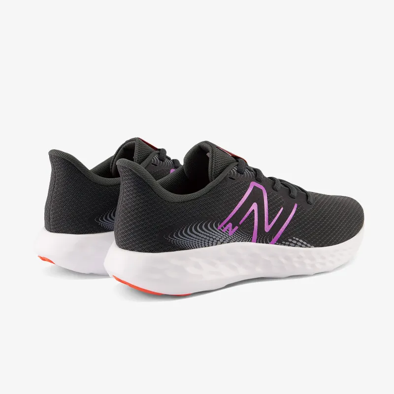 New Balance 411 