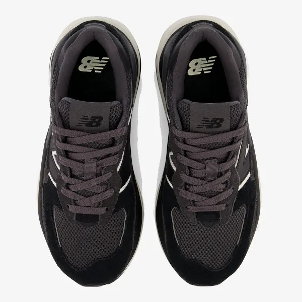 New Balance Tenisice 5740 