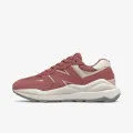 New Balance 5740 