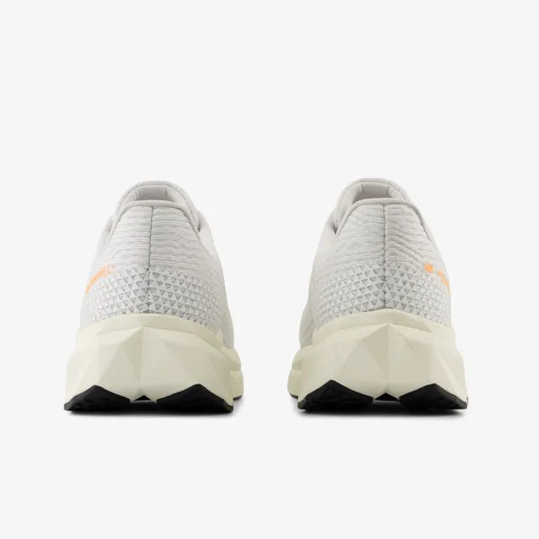New Balance W FC Propel 