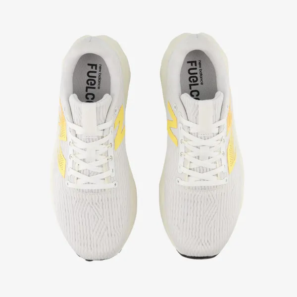New Balance W FC Propel 