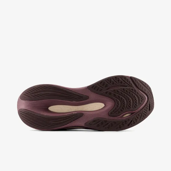 New Balance FuelCell Propel v4 