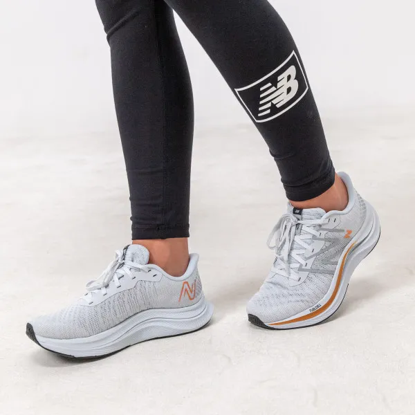 New Balance Tenisice FUEL CELL 