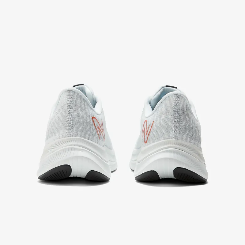 New Balance FUEL CELL 