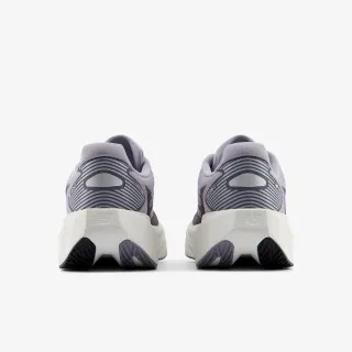 New Balance FCX 