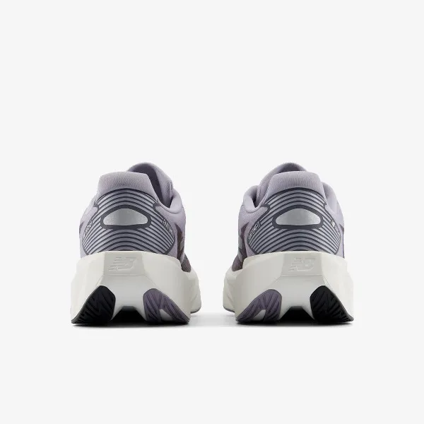 New Balance FCX 