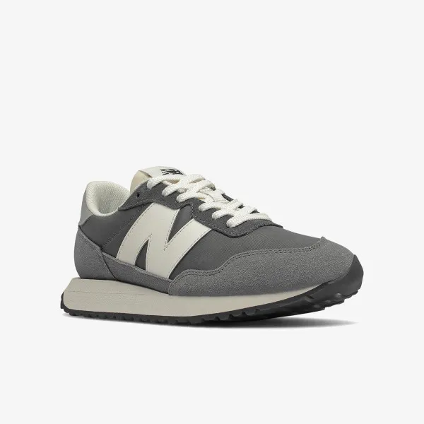 New Balance 237 