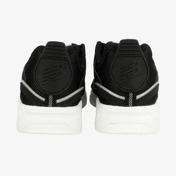 New Balance W XRACER 