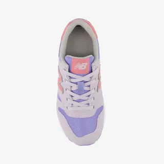 New Balance 373 