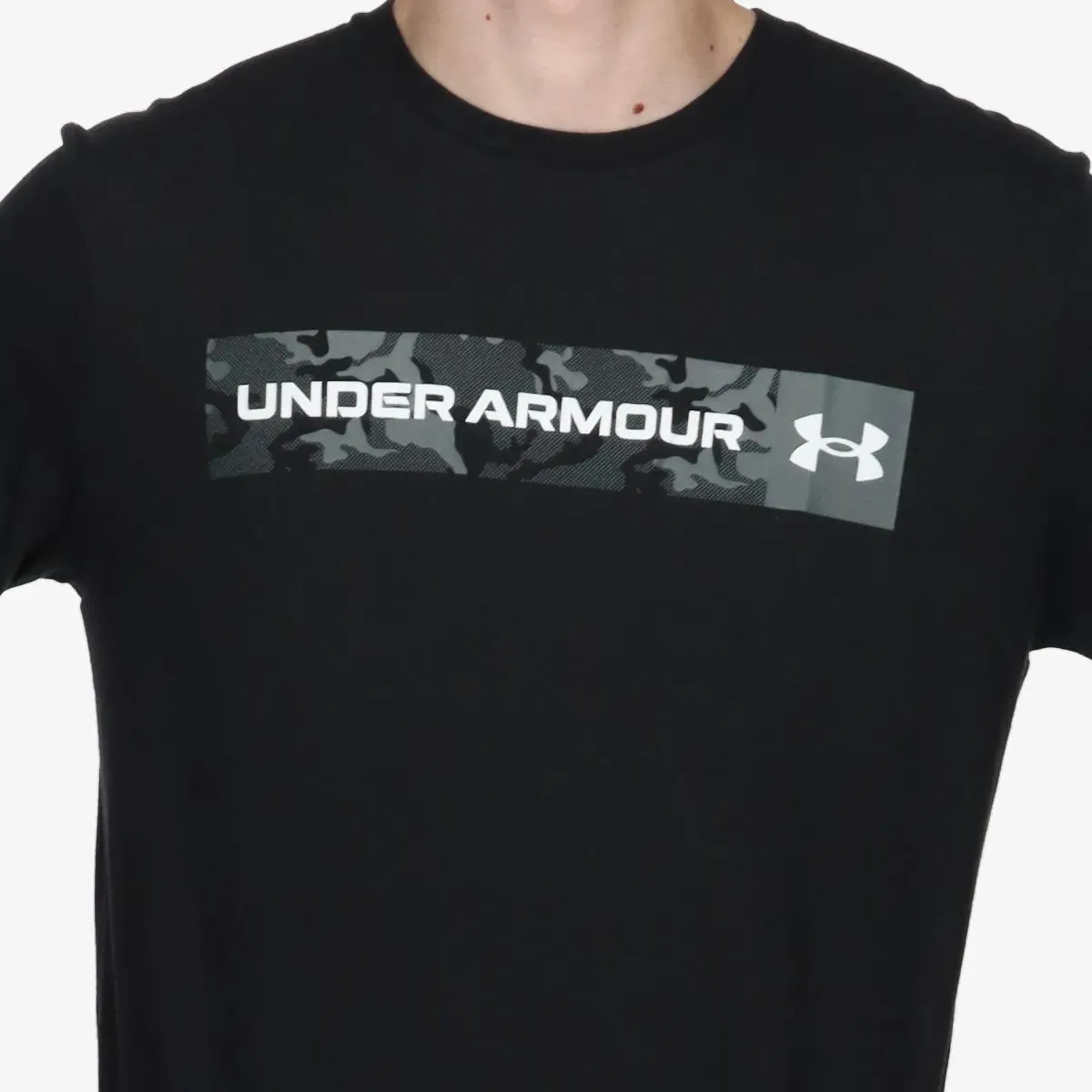 Under Armour T-shirt CAMO CHEST STRIPE 