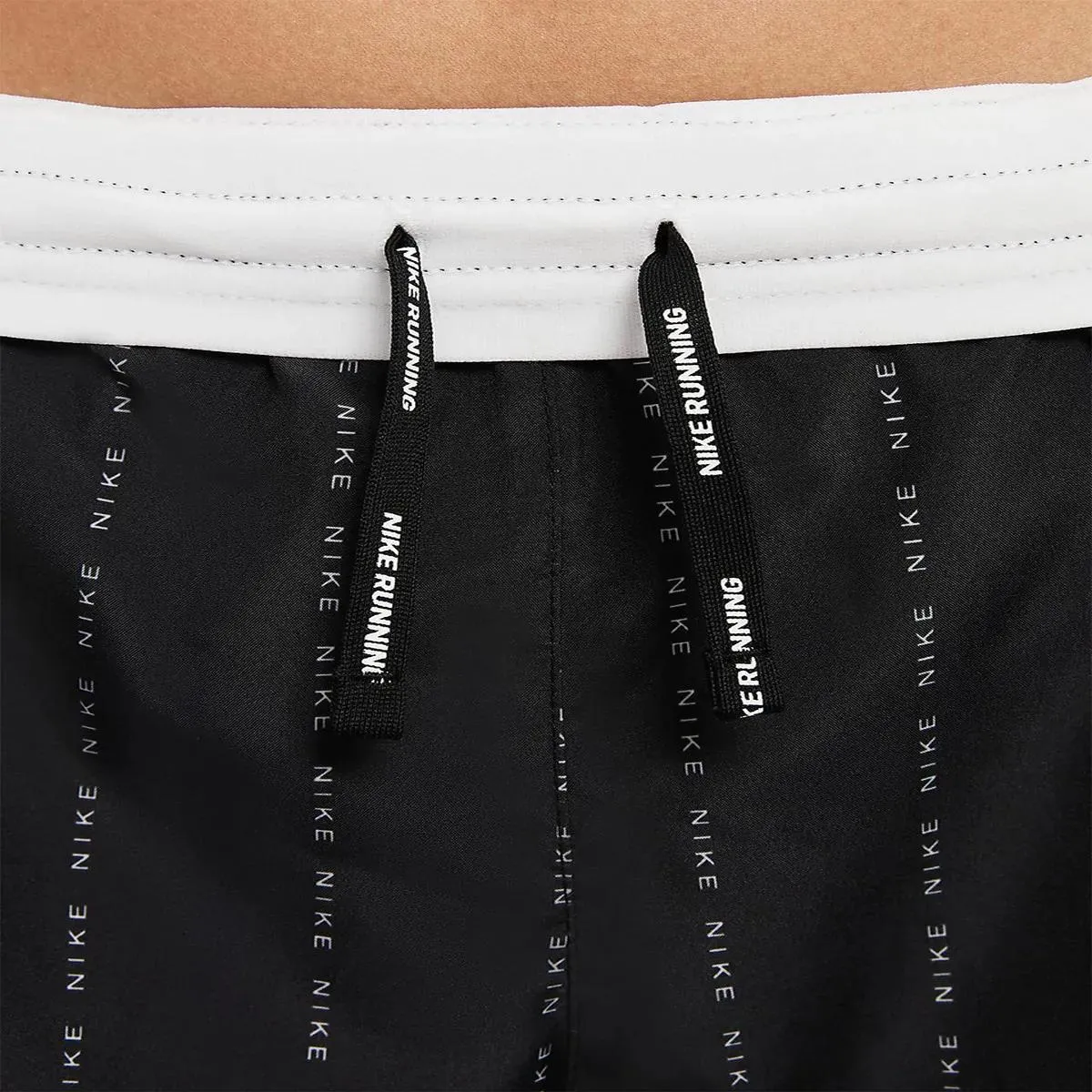 Nike Kratke hlače Dri-FIT Tempo Luxe Icon Clash 
