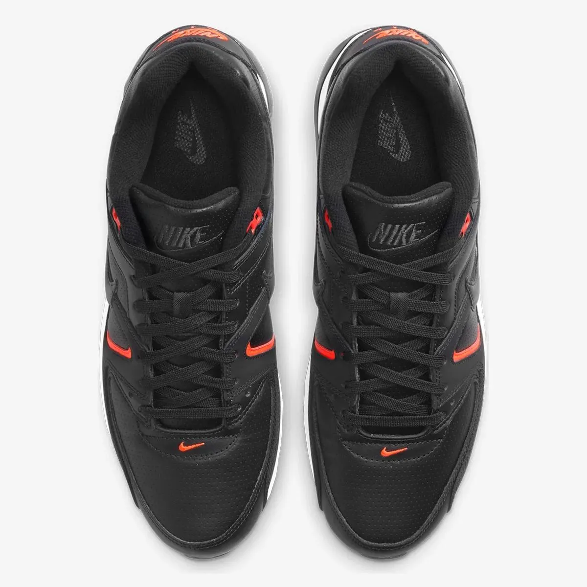 Nike Tenisice AIR MAX COMMAND 