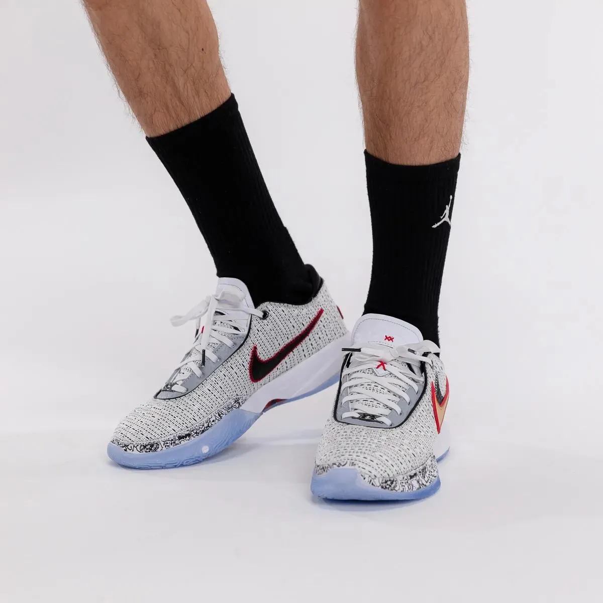 Nike Tenisice LeBron 20 