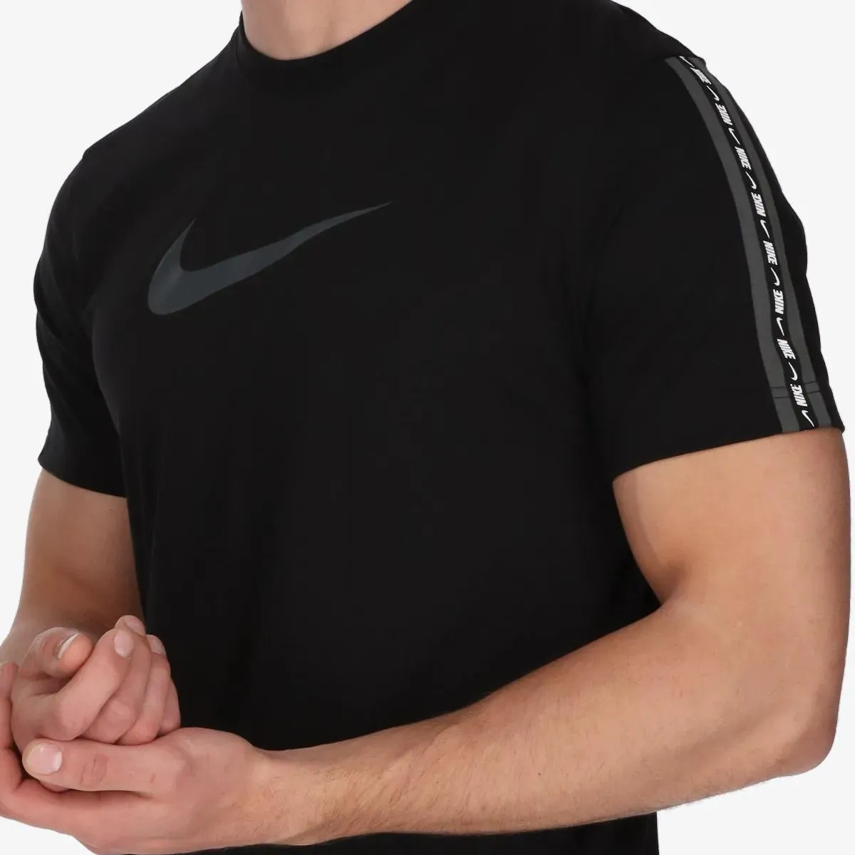 Nike T-shirt M NSW REPEAT SS TEE 
