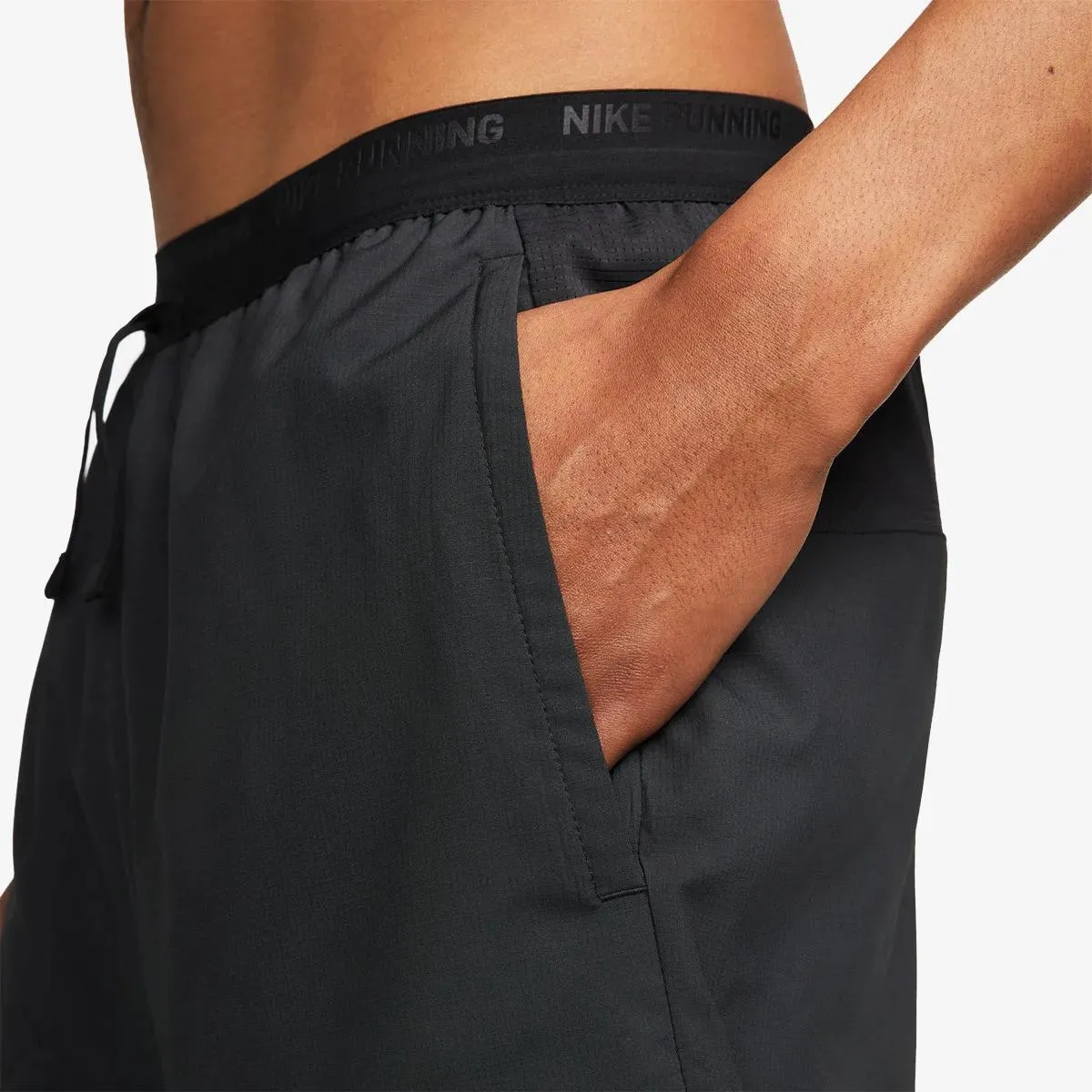 Nike Kratke hlače Stride 