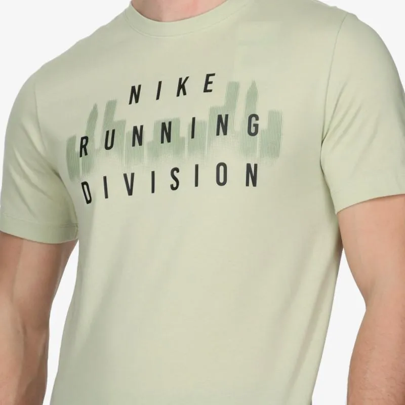 Nike T-shirt Running Division 